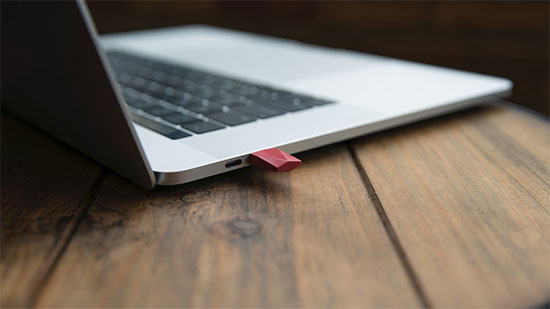 دانگل usb